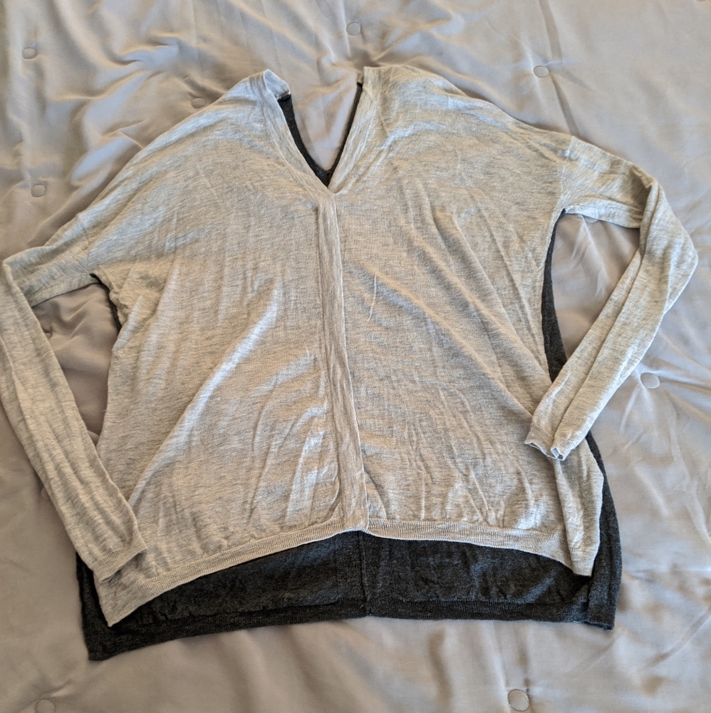 Vince v-neck Sweater